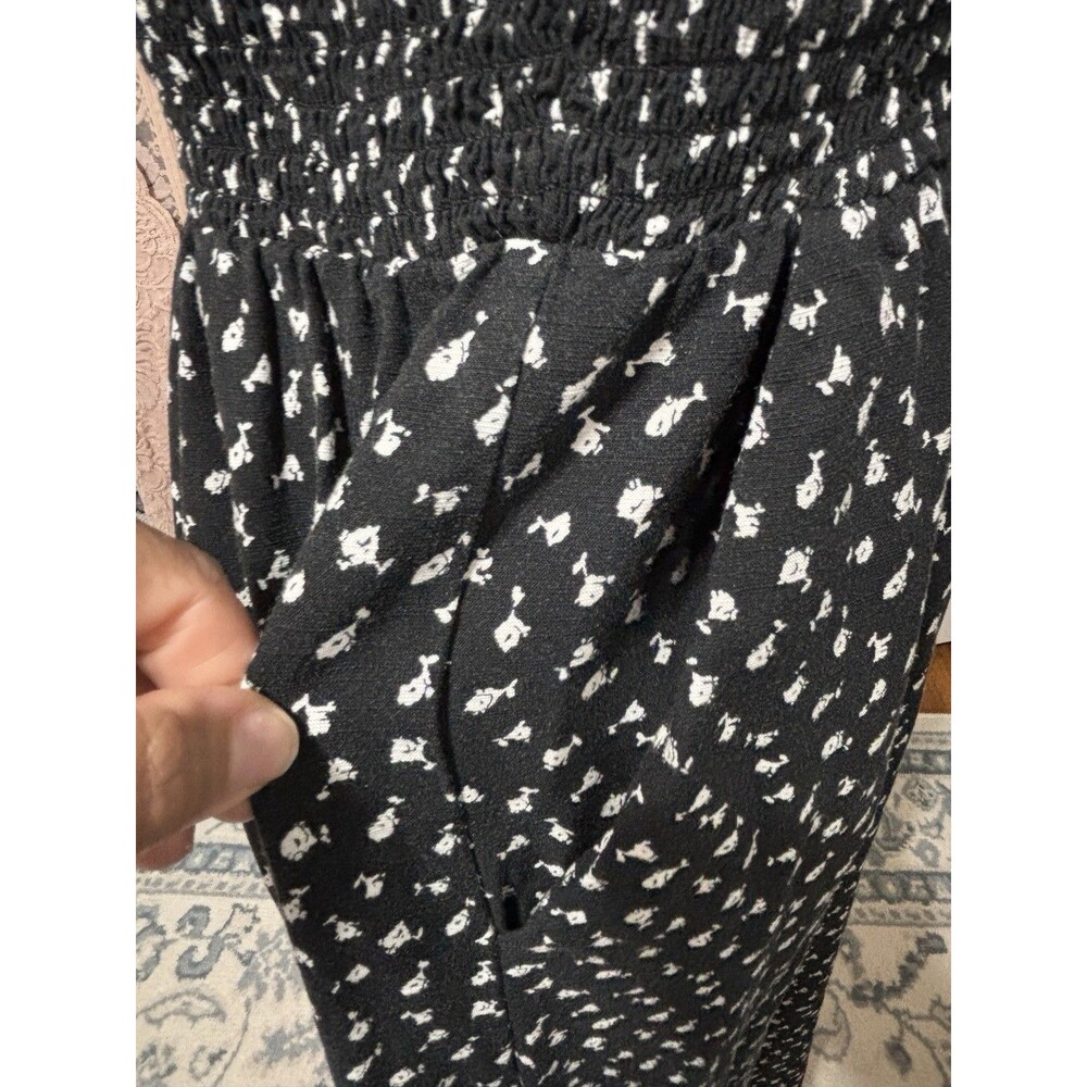 Loft Beach Smocked Ruffle Strap Jumpsuit Sz Large Crop Length Black White - Picture 6 of 11